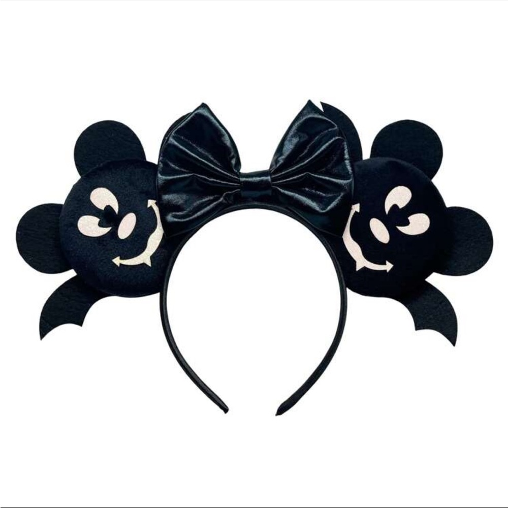 Mickey Mouse Disney bat ears